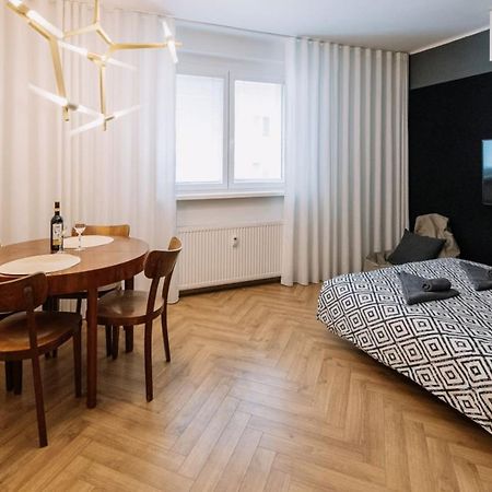Apartamento Stadiumside Studio Bratislava Exterior foto