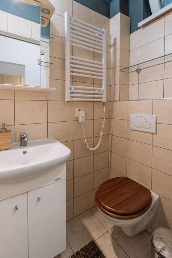 Apartamento Stadiumside Studio Bratislava Exterior foto